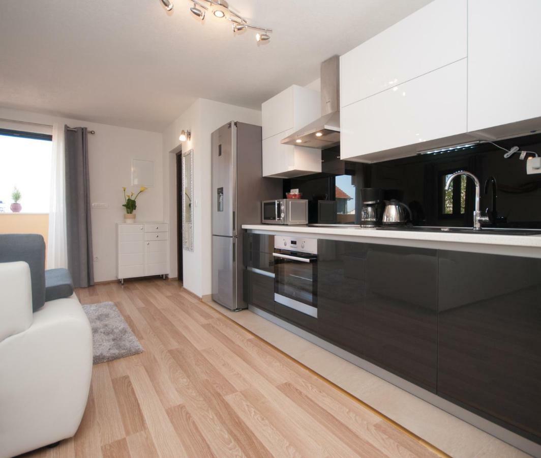 Apartmani Ivan Kaštela Exteriér fotografie