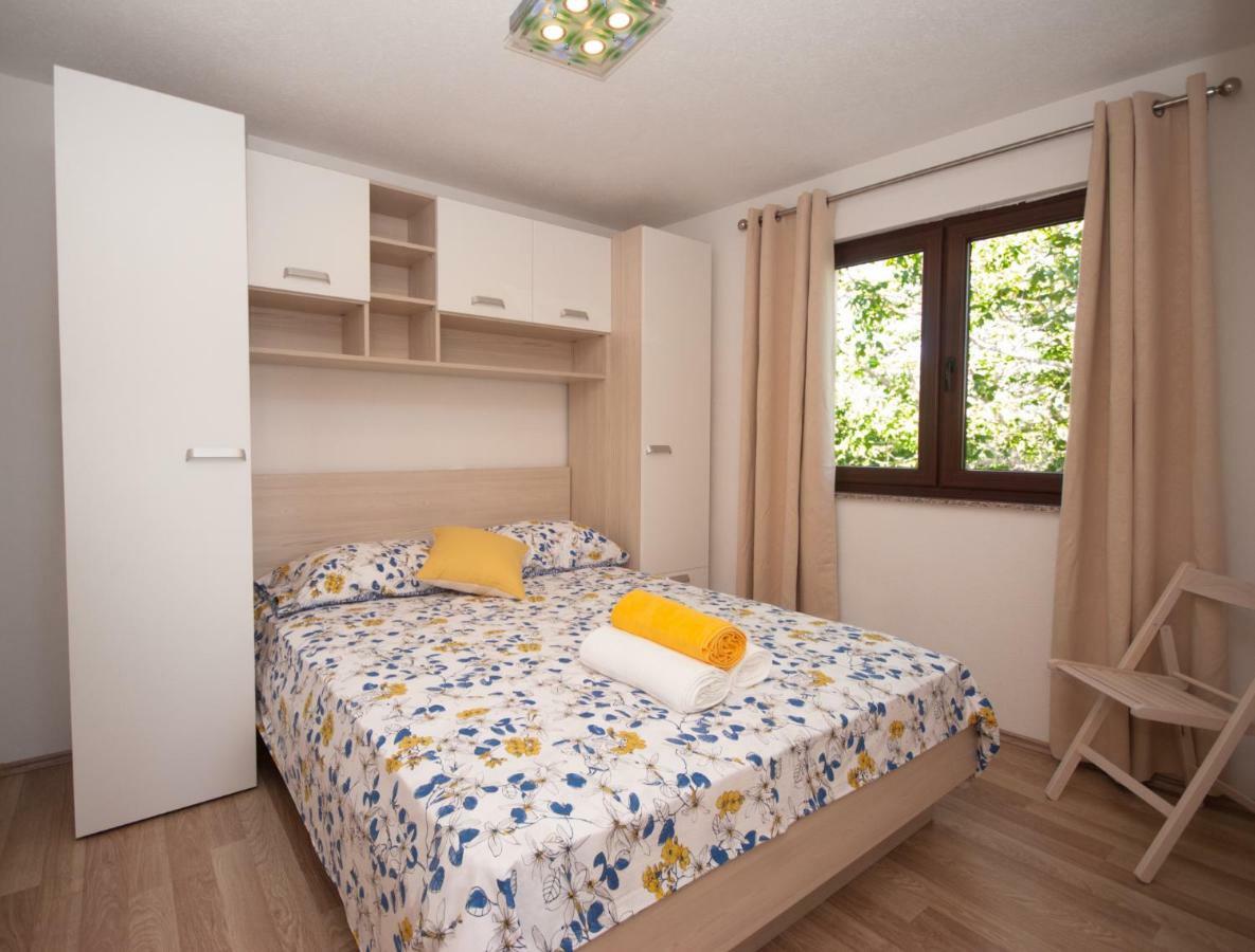 Apartmani Ivan Kaštela Exteriér fotografie