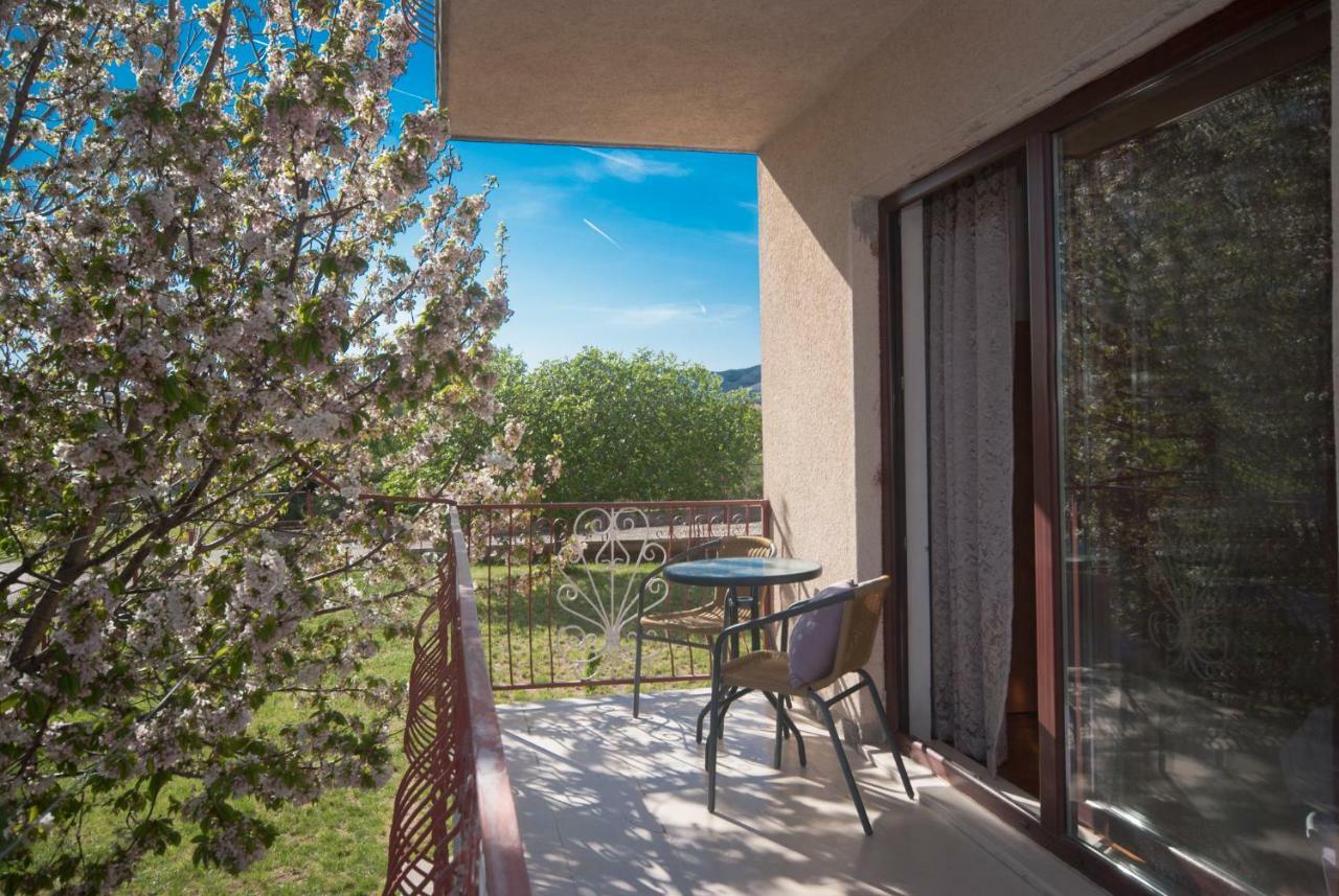 Apartmani Ivan Kaštela Exteriér fotografie